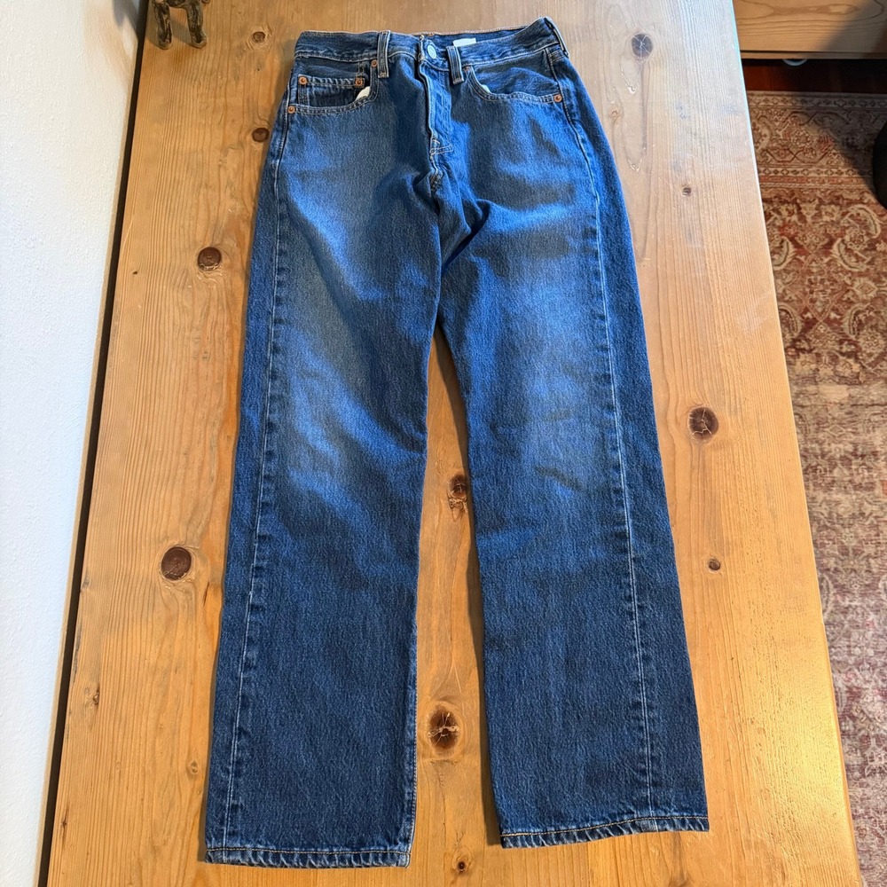 Vintage Levis 501xx Size 26x29 Medium Wash Straight Leg Jeans
